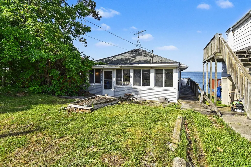 5752 W Houghton Lake Drive Roscommon Township MI 48629