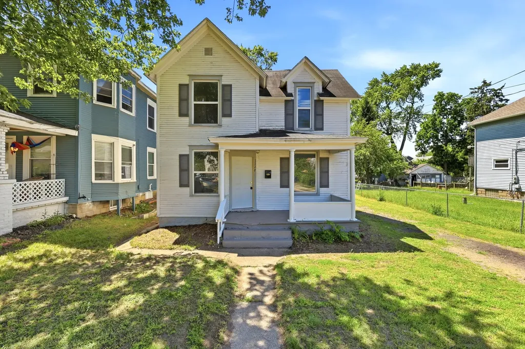 1128 Sigsbee Street SE Grand Rapids City MI 49506