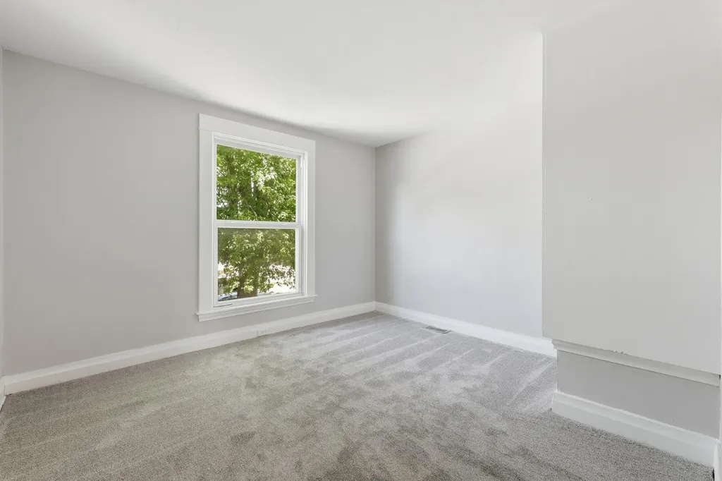 1128 Sigsbee Street SE Grand Rapids City MI 49506