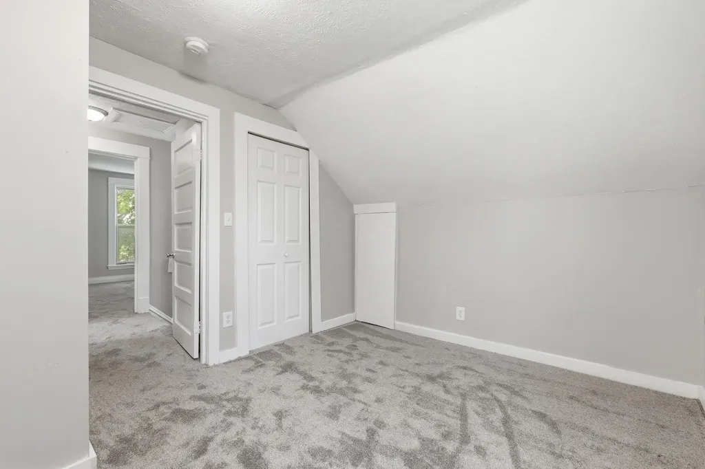1128 Sigsbee Street SE Grand Rapids City MI 49506