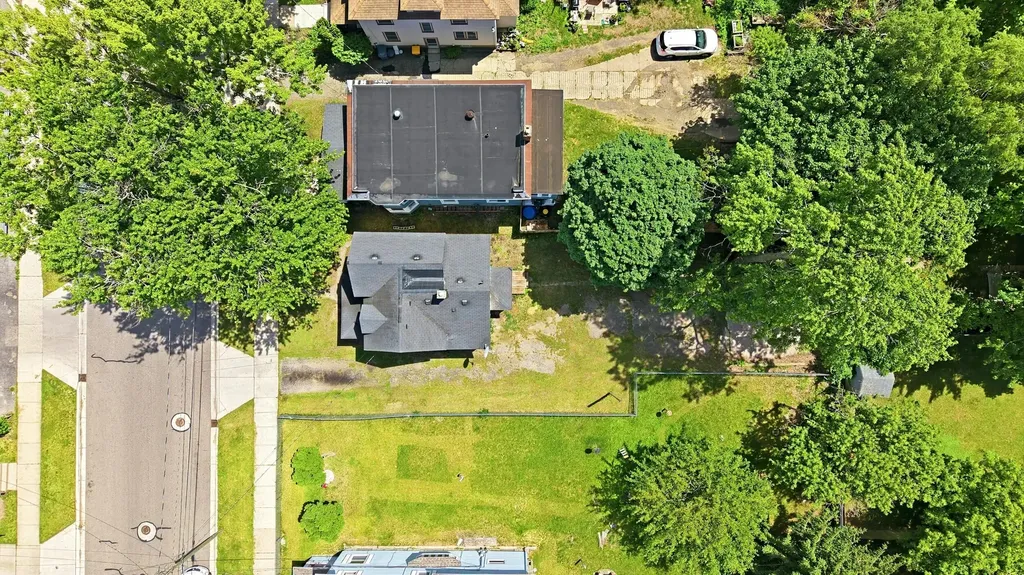 1128 Sigsbee Street SE Grand Rapids City MI 49506