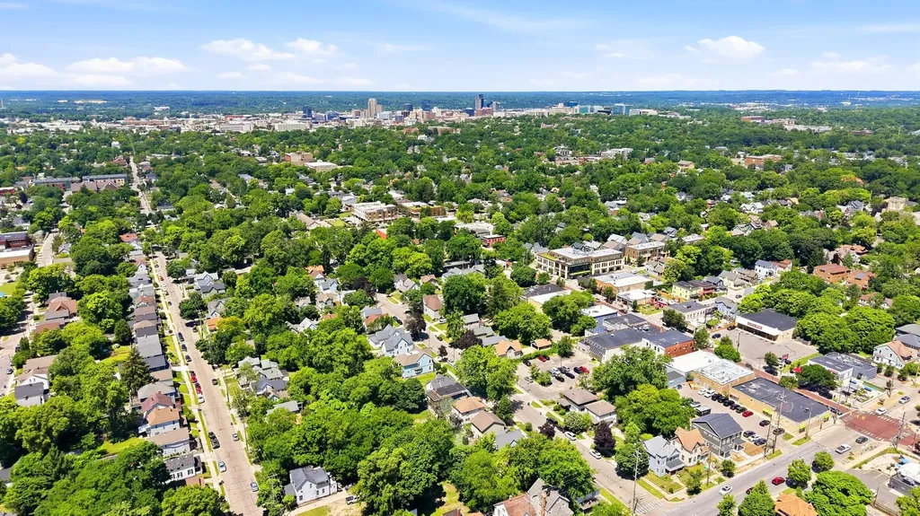 1128 Sigsbee Street SE Grand Rapids City MI 49506