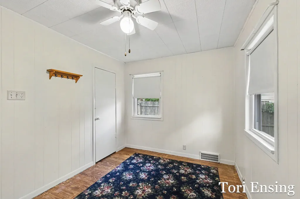 212.5 E Montcalm Street Greenville City MI 48838
