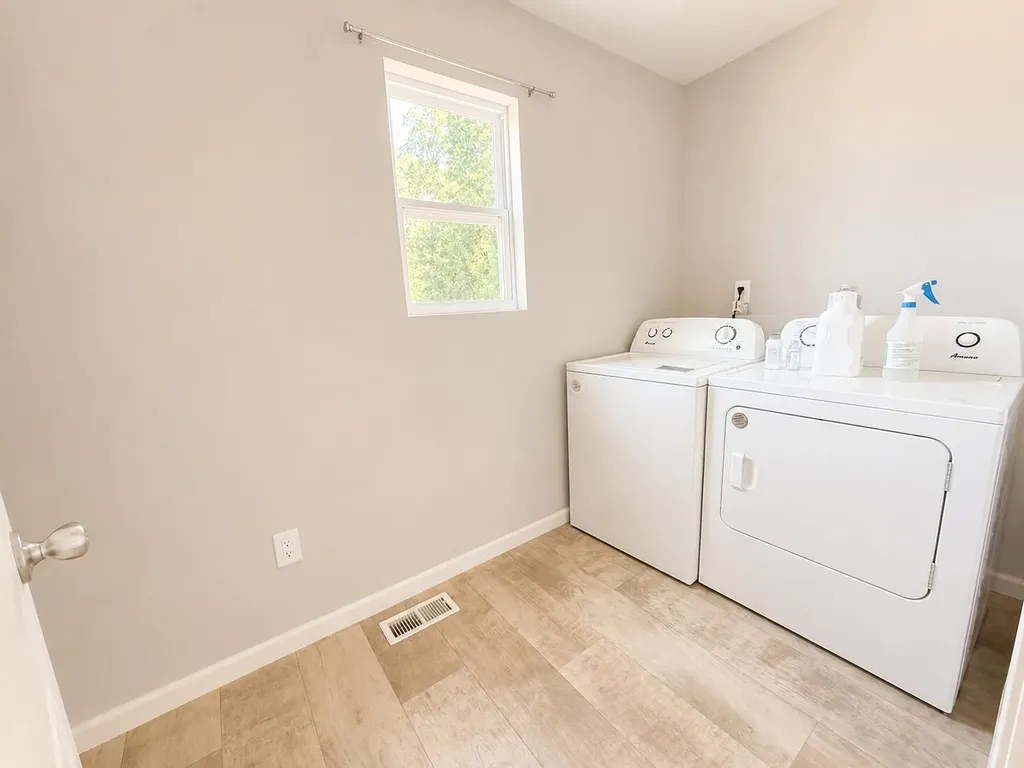 5135 N Morgan Lane SE Caledonia Township MI 49316