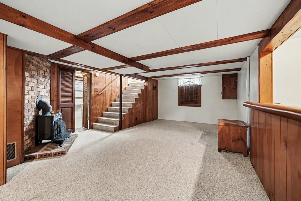 1139 Kelsey Street NE Grand Rapids City MI 49505