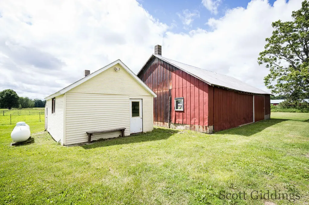 8884 S Townhall Road Bushnell Township MI 48884
