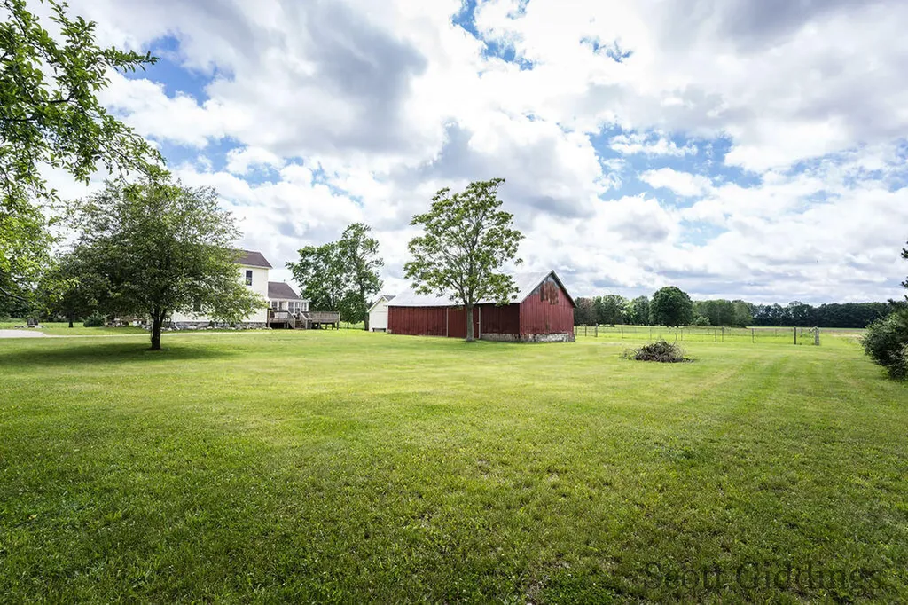 8884 S Townhall Road Bushnell Township MI 48884