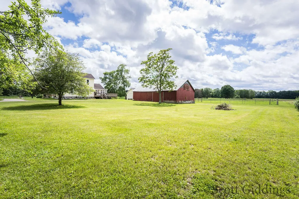 8884 S Townhall Road Bushnell Township MI 48884
