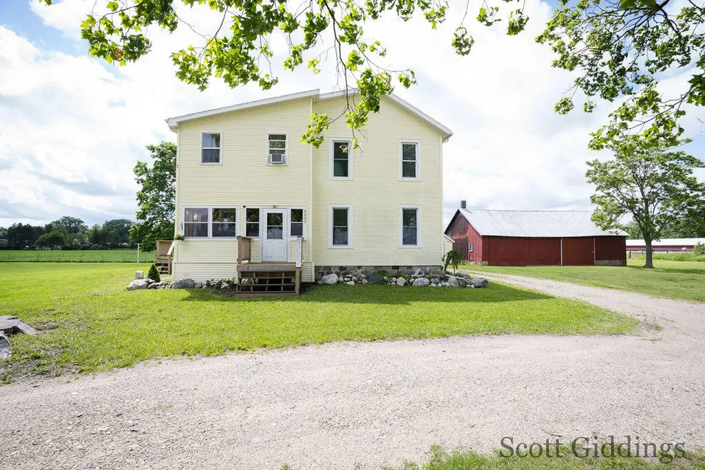 8884 S Townhall Road Bushnell Township MI 48884