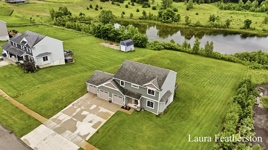 11740 Ridge Water Drive NE Algoma Township MI 49345