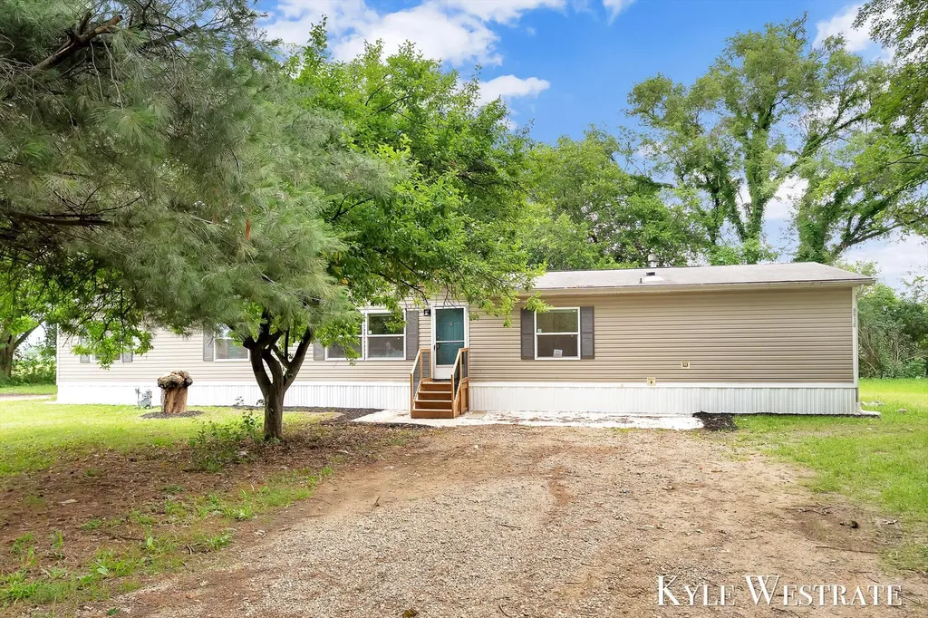 1515 10th Street Martin Township MI 49070