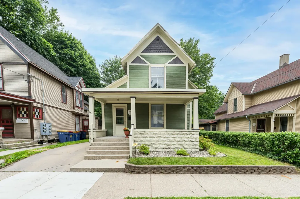 151 NE Union Avenue NE Grand Rapids City MI 49503