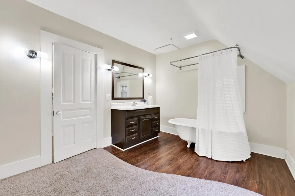 151 NE Union Avenue NE Grand Rapids City MI 49503