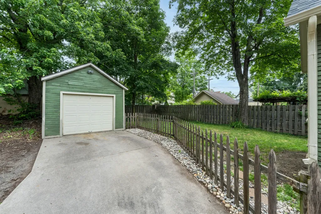 151 NE Union Avenue NE Grand Rapids City MI 49503