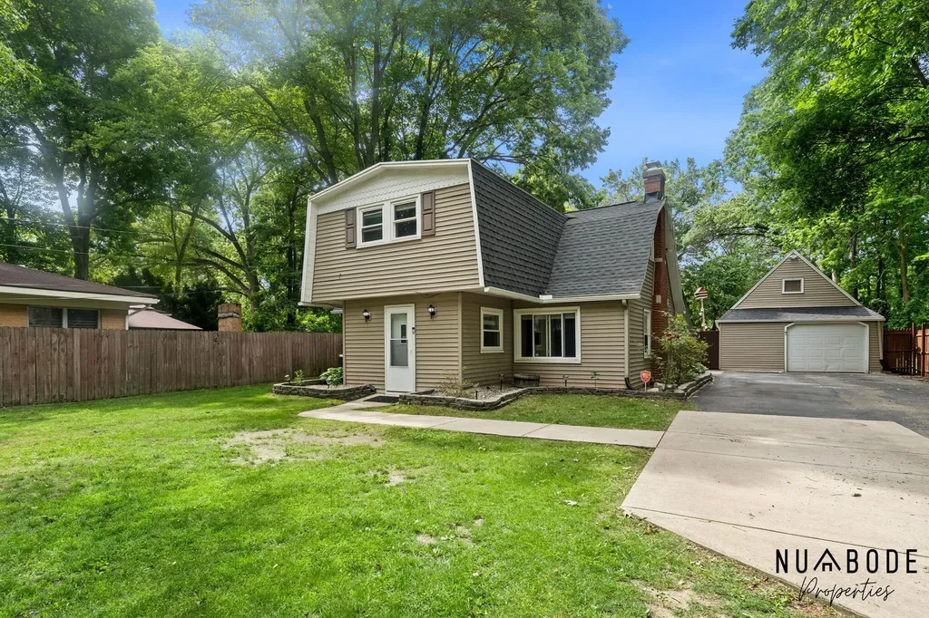 310 Bellevue Street SE Wyoming City MI 49548