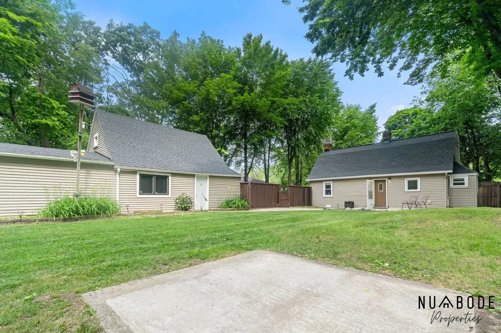 310 Bellevue Street SE Wyoming City MI 49548