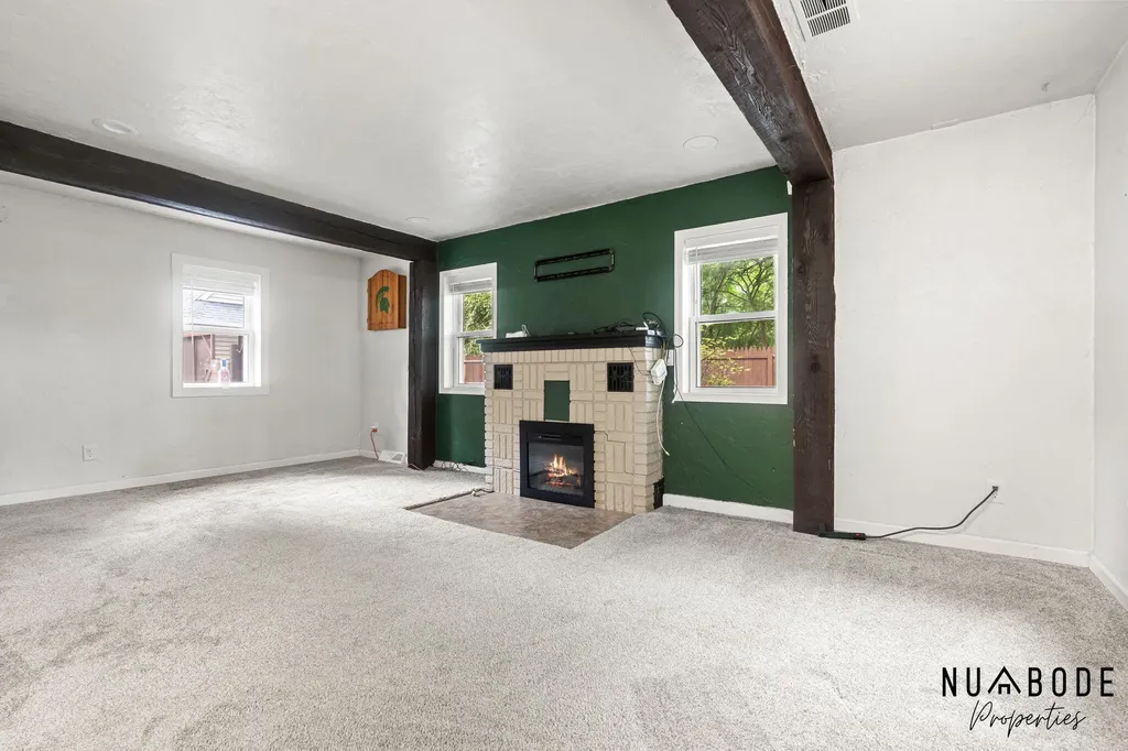 310 Bellevue Street SE Wyoming City MI 49548