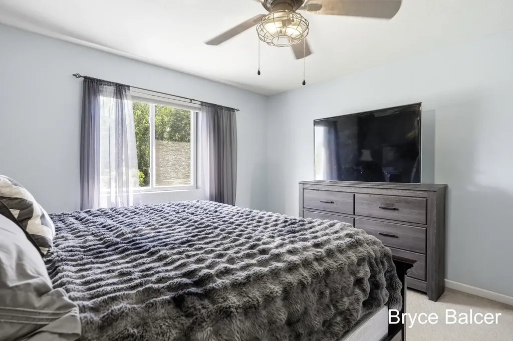 338 Vansen Drive Kent City Village MI 49330