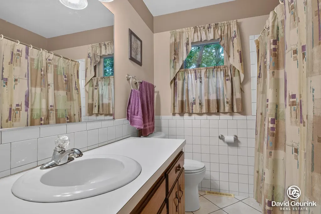 325 N Lindy Street Holland Charter Township MI 49464