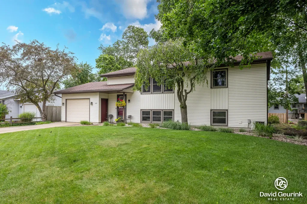 325 N Lindy Street Holland Charter Township MI 49464