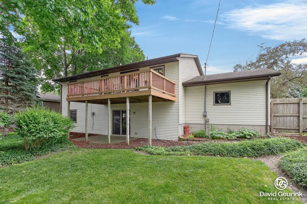 325 N Lindy Street Holland Charter Township MI 49464
