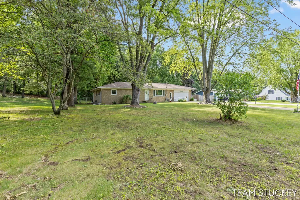 7114 Kay Drive Eureka Township MI 48838