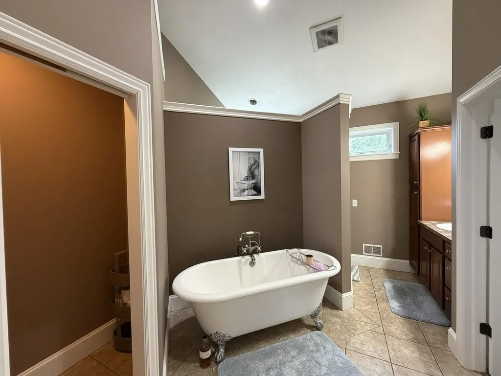 7809 Golf Meadows Drive SE Caledonia Township MI 49316