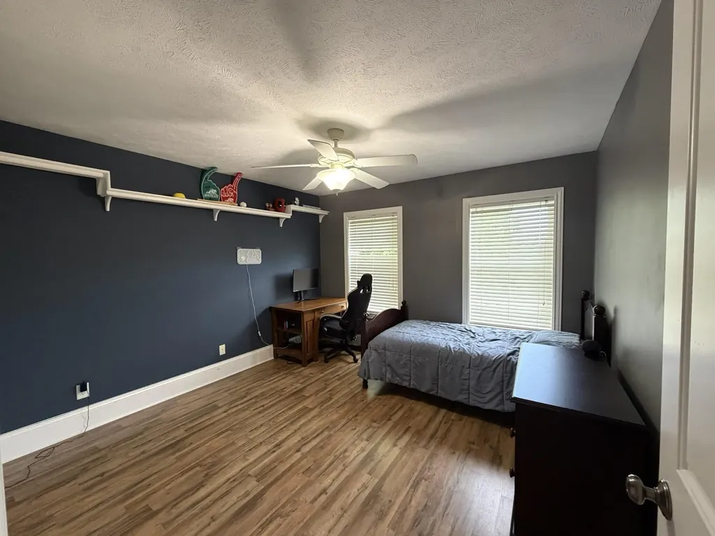 7809 Golf Meadows Drive SE Caledonia Township MI 49316