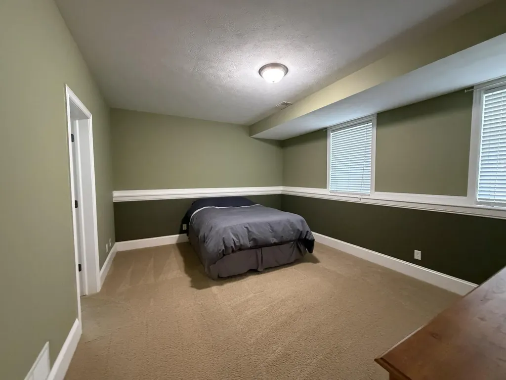 7809 Golf Meadows Drive SE Caledonia Township MI 49316