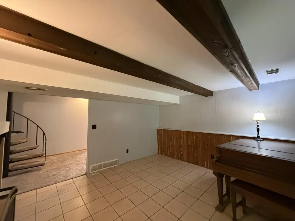 9051 Algoma Avenue NE Algoma Township MI 49341