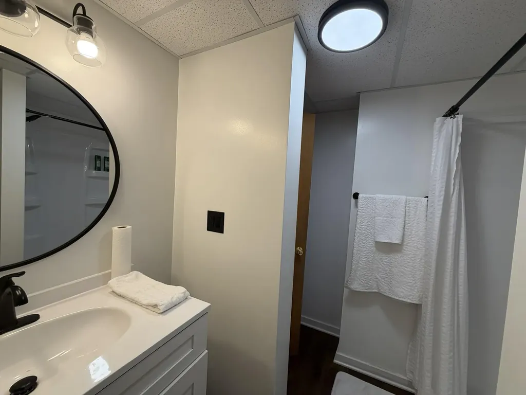 9051 Algoma Avenue NE Algoma Township MI 49341