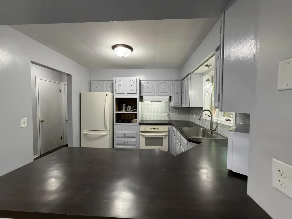 9051 Algoma Avenue NE Algoma Township MI 49341