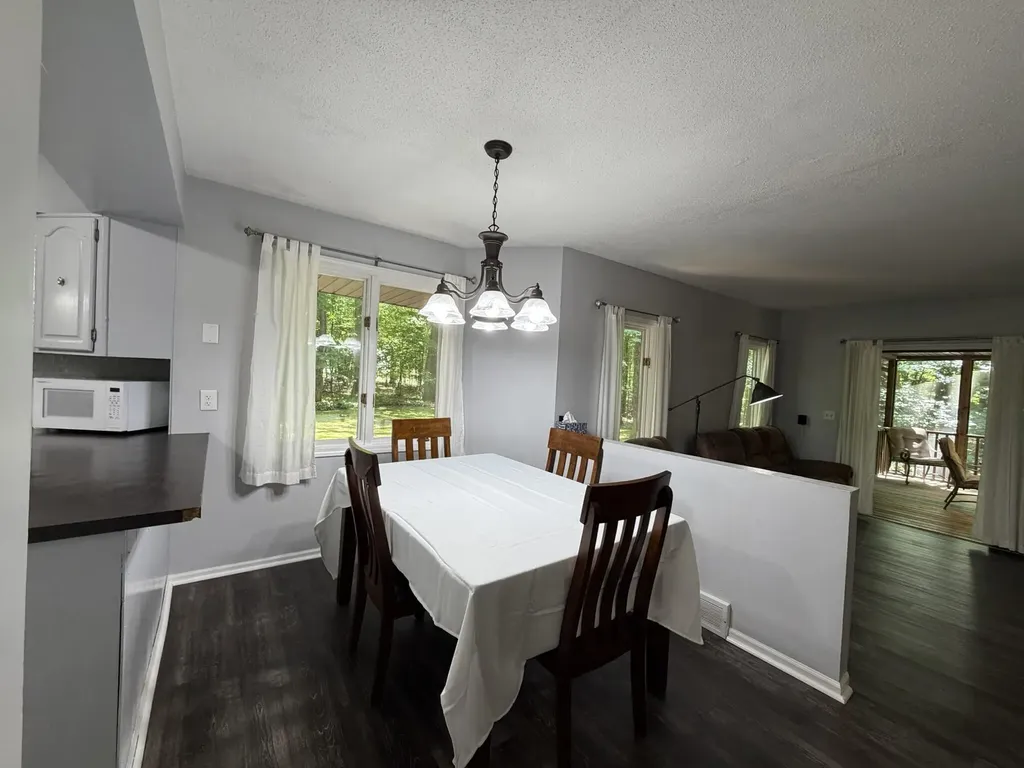 9051 Algoma Avenue NE Algoma Township MI 49341