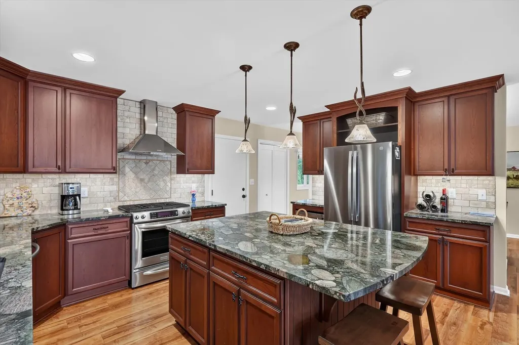 1501 Ottawa Trail Rutland Charter Township MI 49058