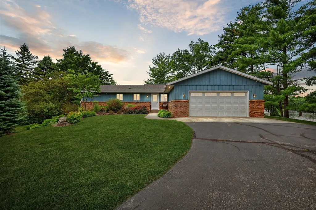 1501 Ottawa Trail Rutland Charter Township MI 49058
