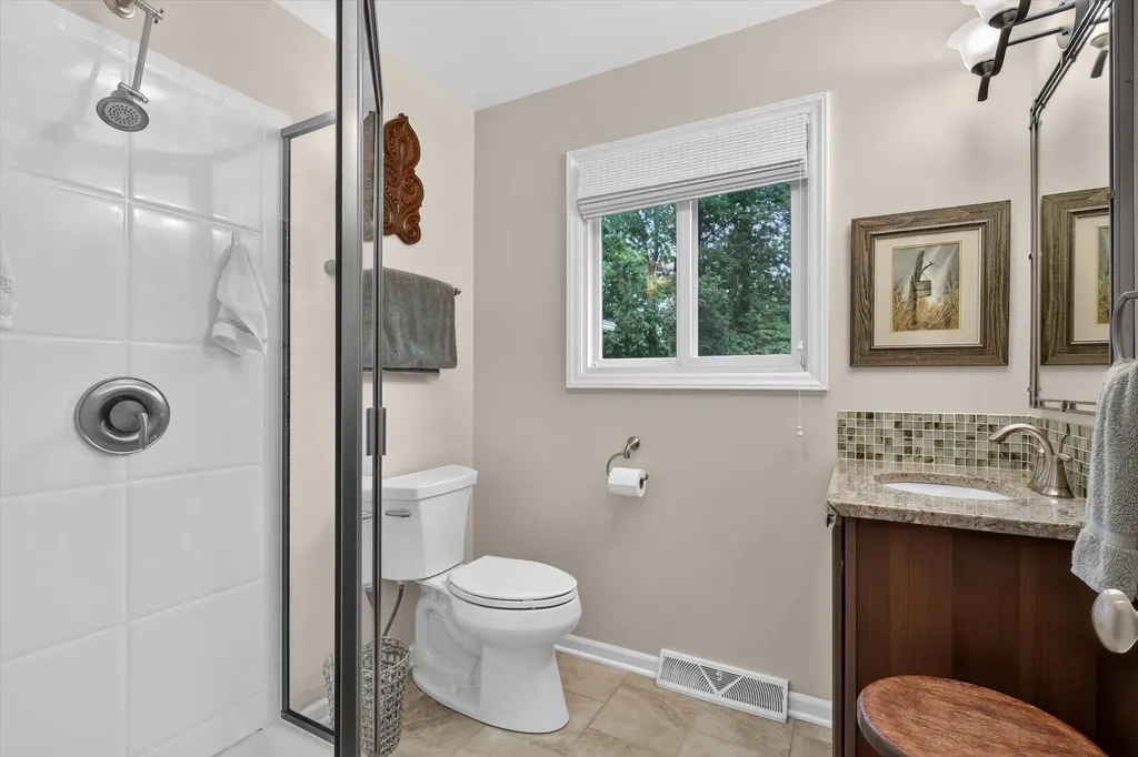 1501 Ottawa Trail Rutland Charter Township MI 49058