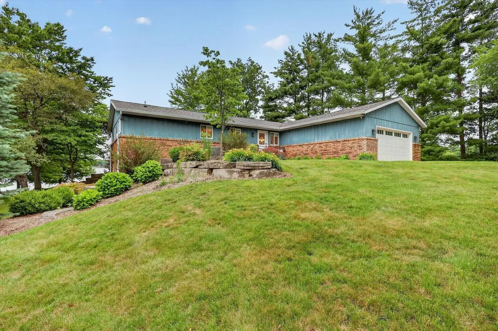 1501 Ottawa Trail Rutland Charter Township MI 49058