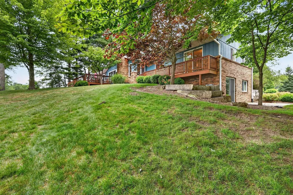 1501 Ottawa Trail Rutland Charter Township MI 49058