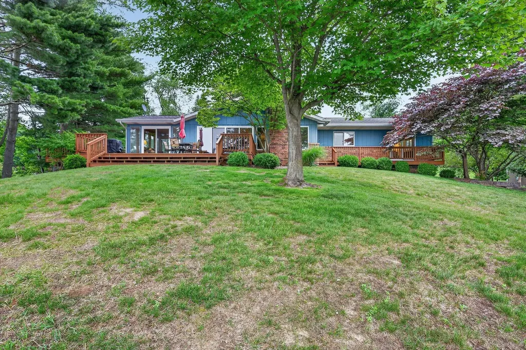 1501 Ottawa Trail Rutland Charter Township MI 49058