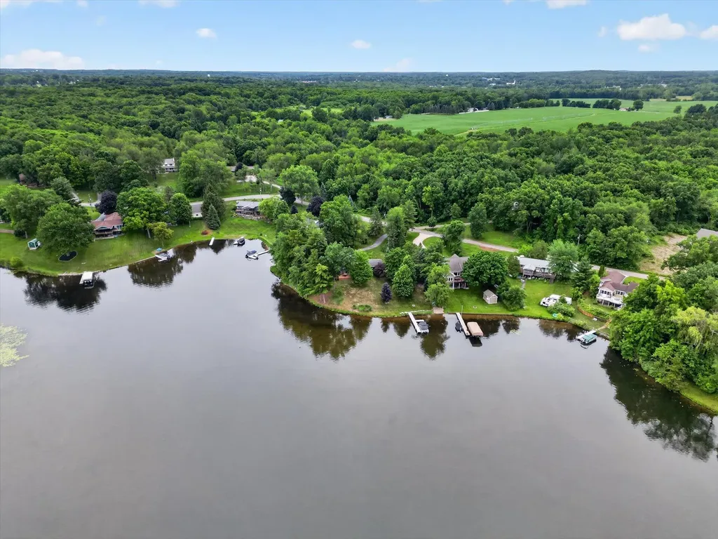 1501 Ottawa Trail Rutland Charter Township MI 49058