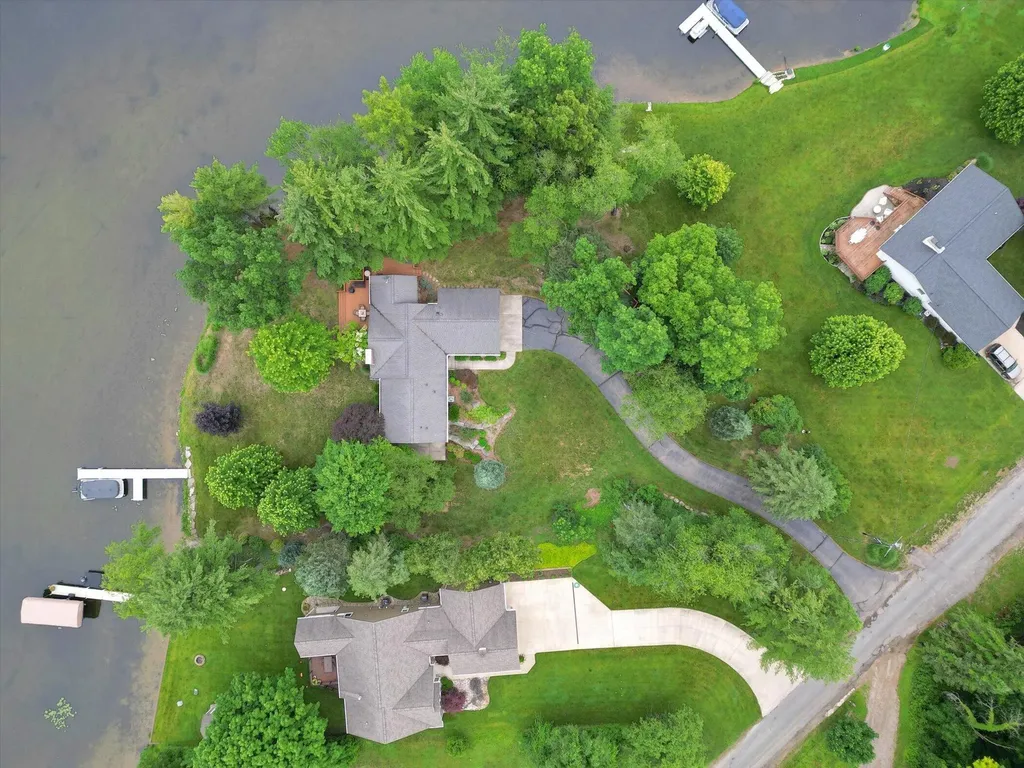 1501 Ottawa Trail Rutland Charter Township MI 49058