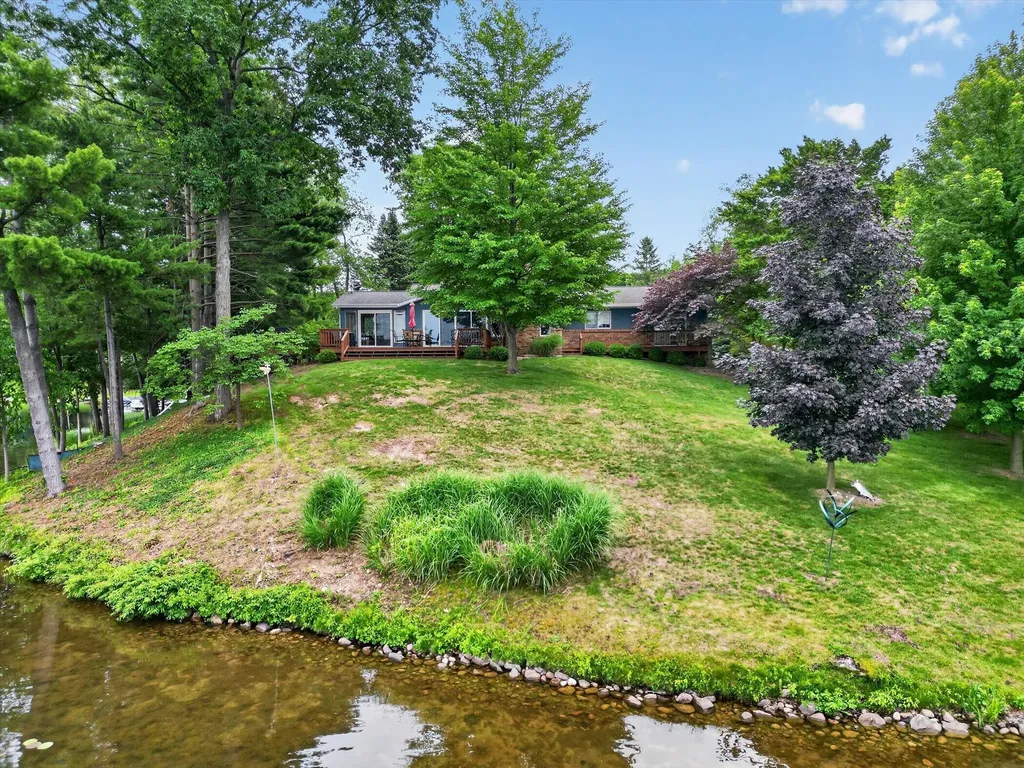 1501 Ottawa Trail Rutland Charter Township MI 49058