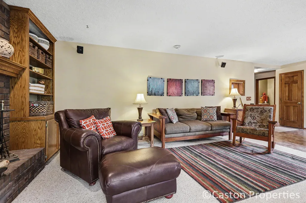 2143 Wolfboro Drive SE Kentwood City MI 49508