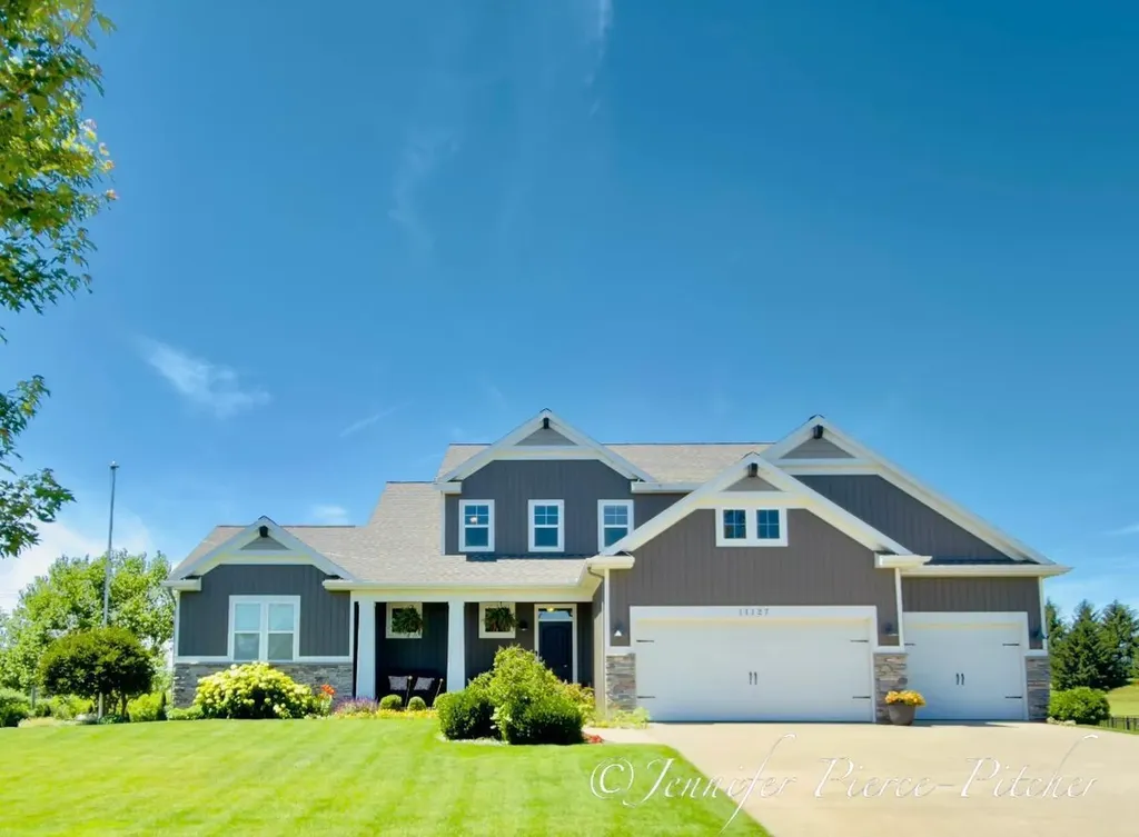 11127 Waterpoint Drive Allendale Charter Township MI 49401