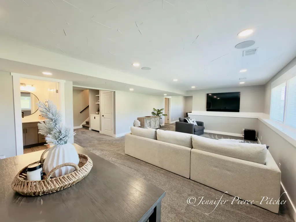 11127 Waterpoint Drive Allendale Charter Township MI 49401