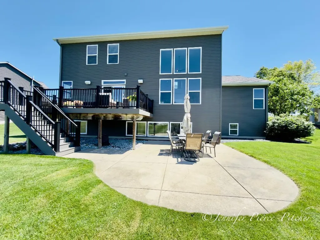 11127 Waterpoint Drive Allendale Charter Township MI 49401