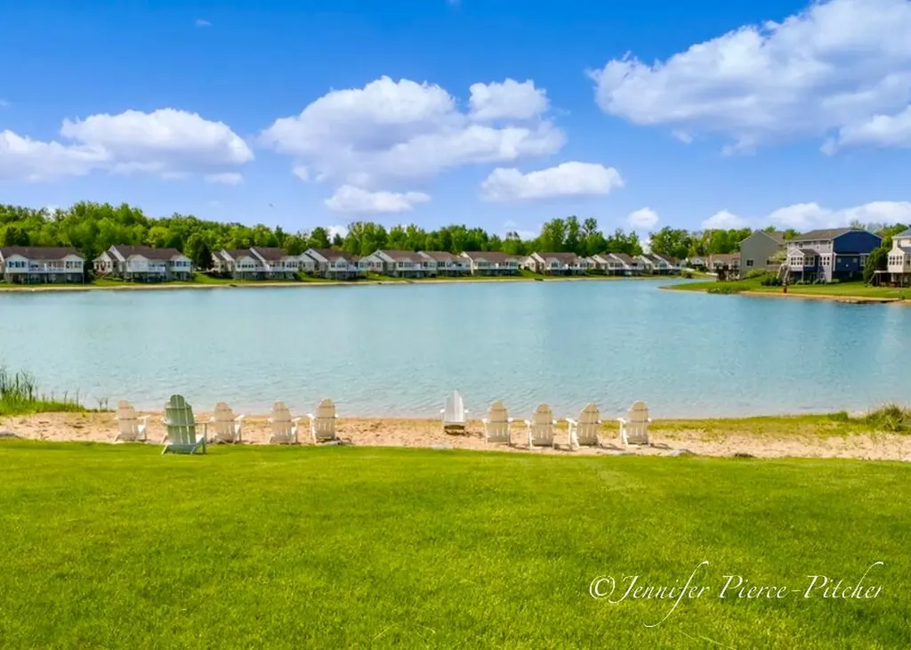 11127 Waterpoint Drive Allendale Charter Township MI 49401
