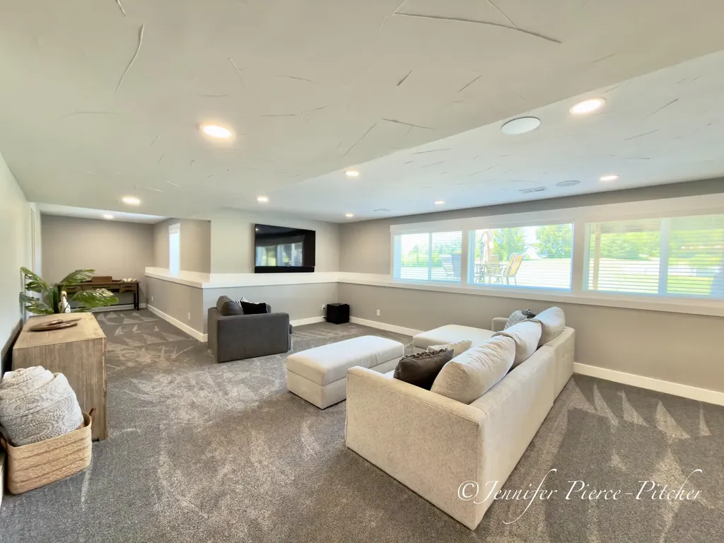 11127 Waterpoint Drive Allendale Charter Township MI 49401