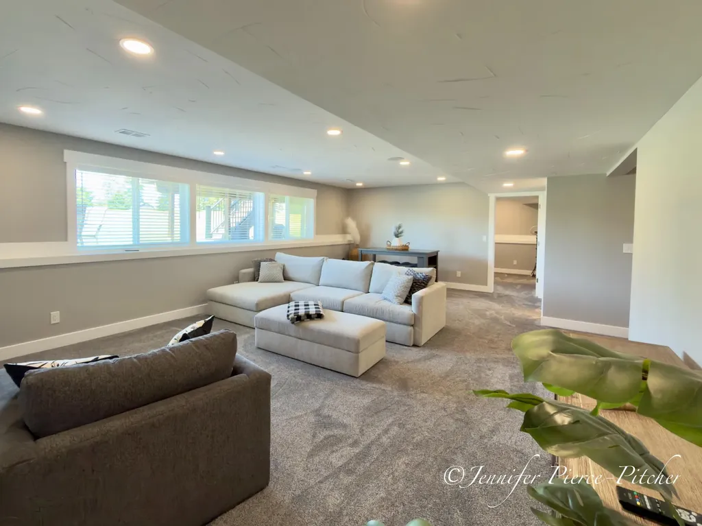 11127 Waterpoint Drive Allendale Charter Township MI 49401