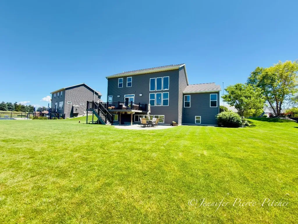 11127 Waterpoint Drive Allendale Charter Township MI 49401